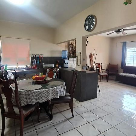 Appartamento Casa A Pie De Playa Isla De La Piedra Mazatlán Esterno foto