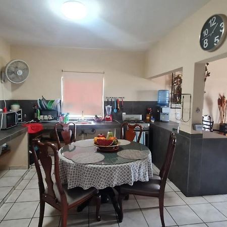 Appartamento Casa A Pie De Playa Isla De La Piedra Mazatlán Esterno foto